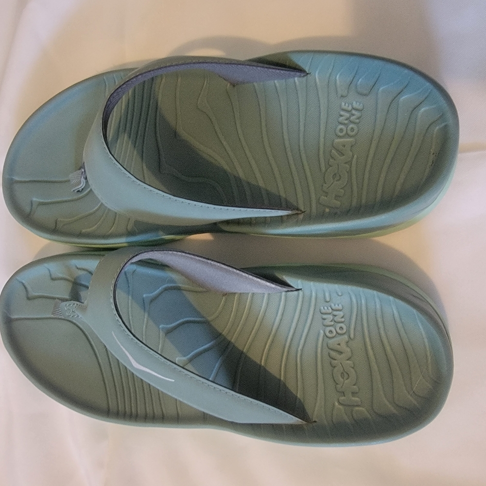 Hoka One One Recovery Slides